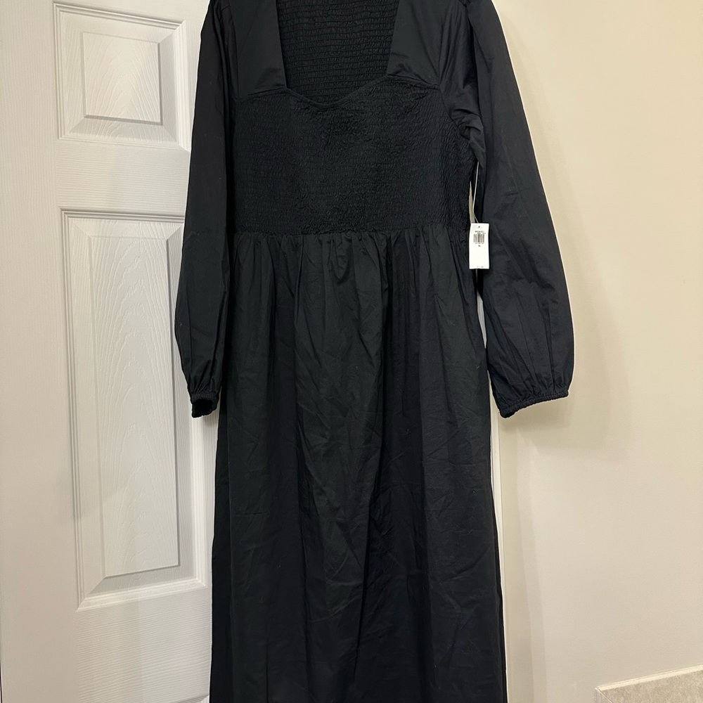 Elegant Black Long Sleeve Dress